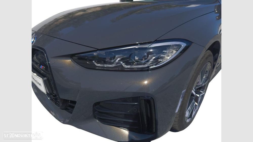 BMW i4 eDrive35 Pack Desportivo M - 16