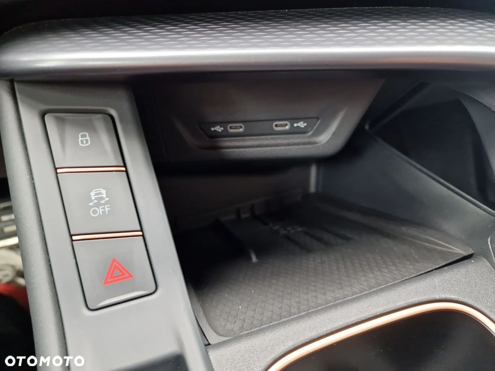 Cupra Terramar 1.5 eTSI mHEV Tribe Edition DSG - 28