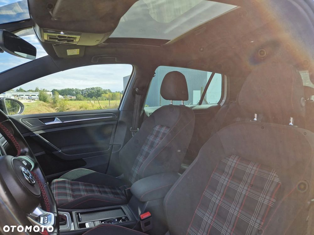 Volkswagen Golf VII 2.0 TSI BMT GTI Performance DSG - 3