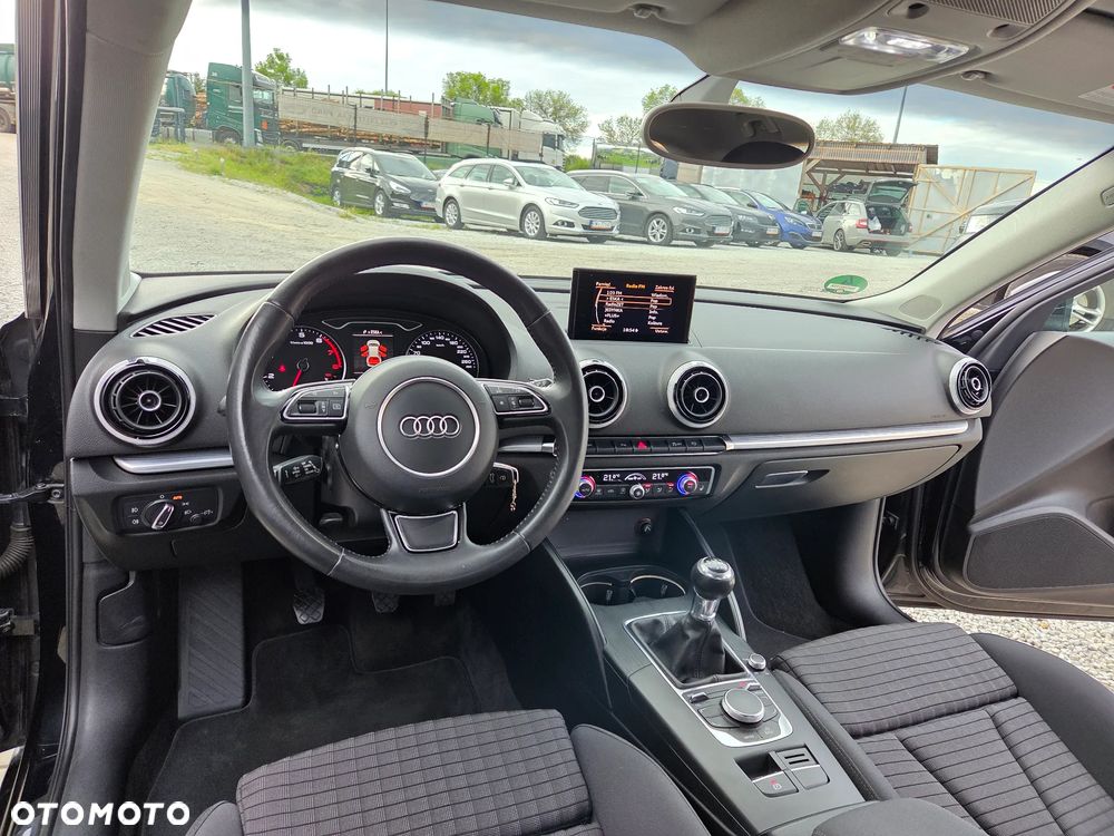 Audi A3 Sportback 1.4 TFSI Attraction - 18