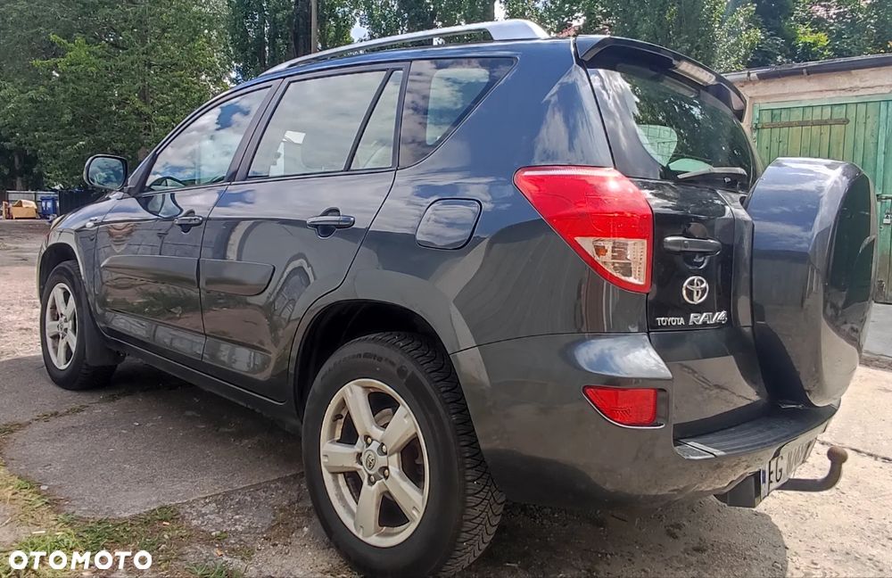 Toyota RAV4 2.2 D-4D Prestige - 4