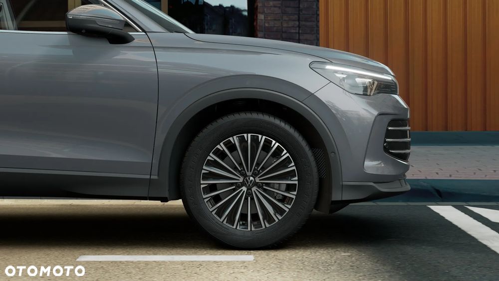 Volkswagen Tiguan 2.0 TSI 4Mot Elegance DSG - 8