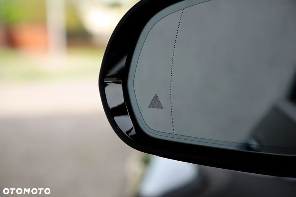 Mercedes-Benz Klasa E 220 d 4-Matic 9G-TRONIC - 20