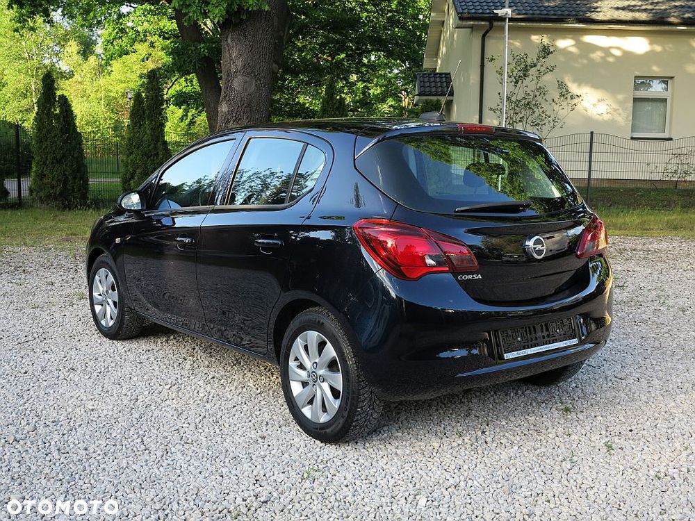 Opel Corsa 1.2 16V Essentia - 5