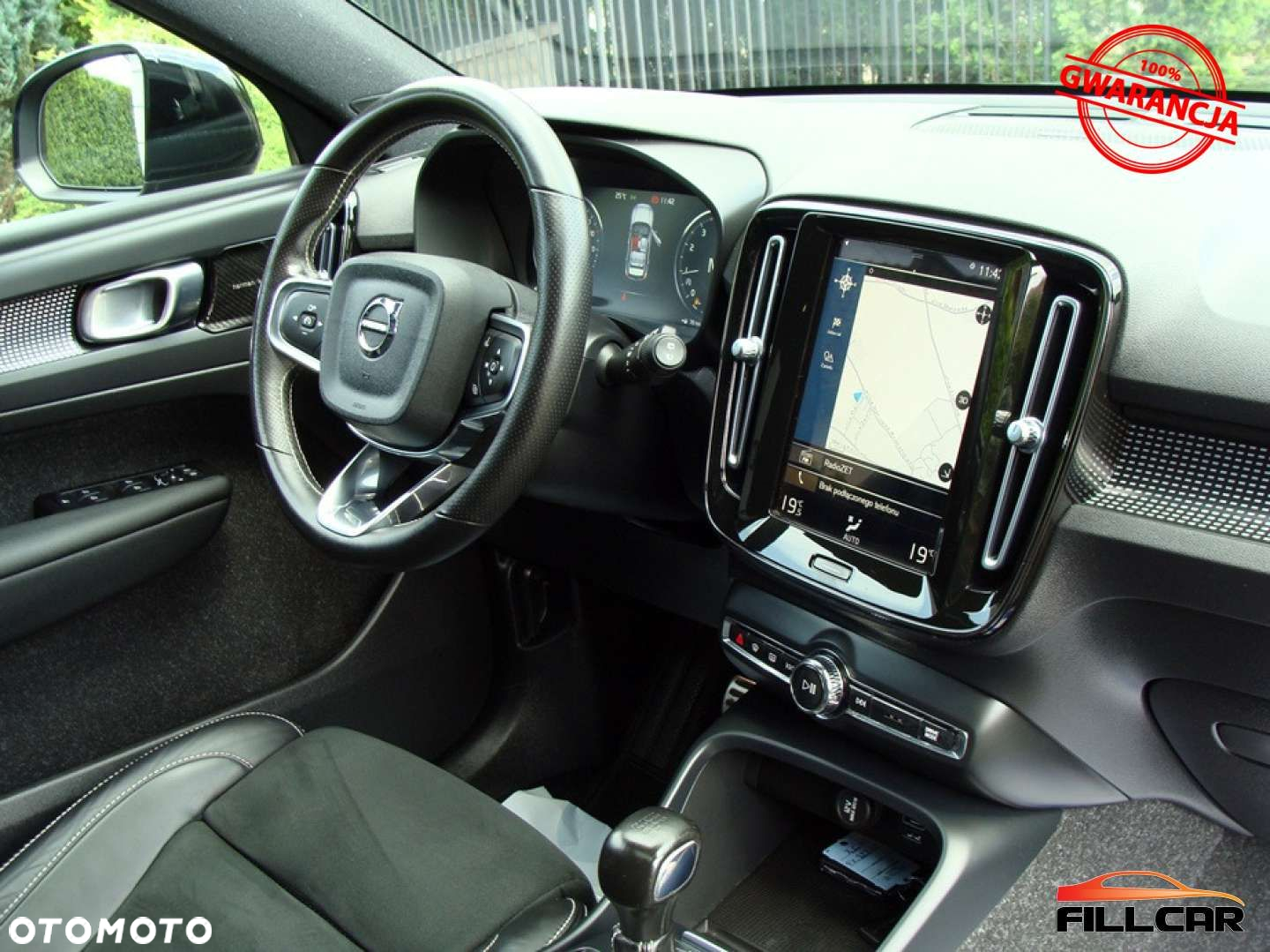 Volvo XC 40 T3 R-Design - 11