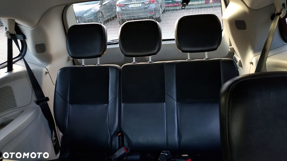 Chrysler Grand Voyager 2.8 CRD Limited - 13