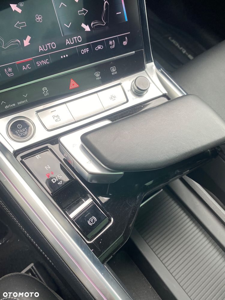 Audi Q8 - 22