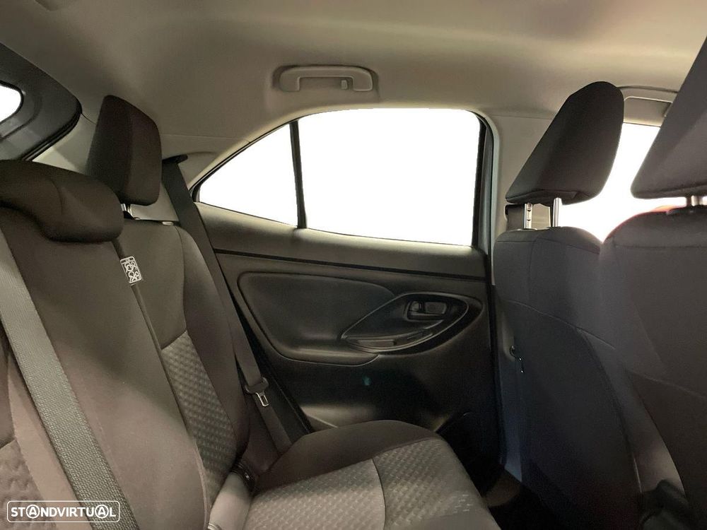 Toyota Yaris Cross 1.5 HDF Comfort Plus - 7