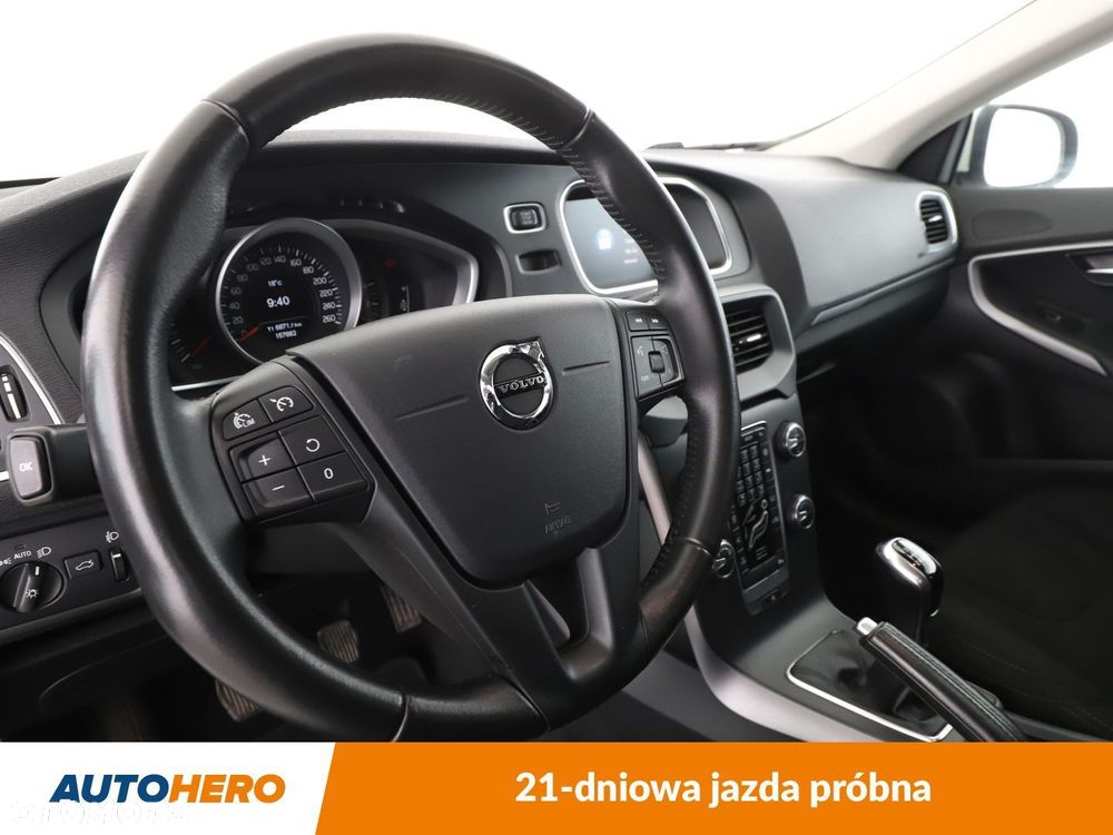 Volvo V40 D2 Kinetic - 12