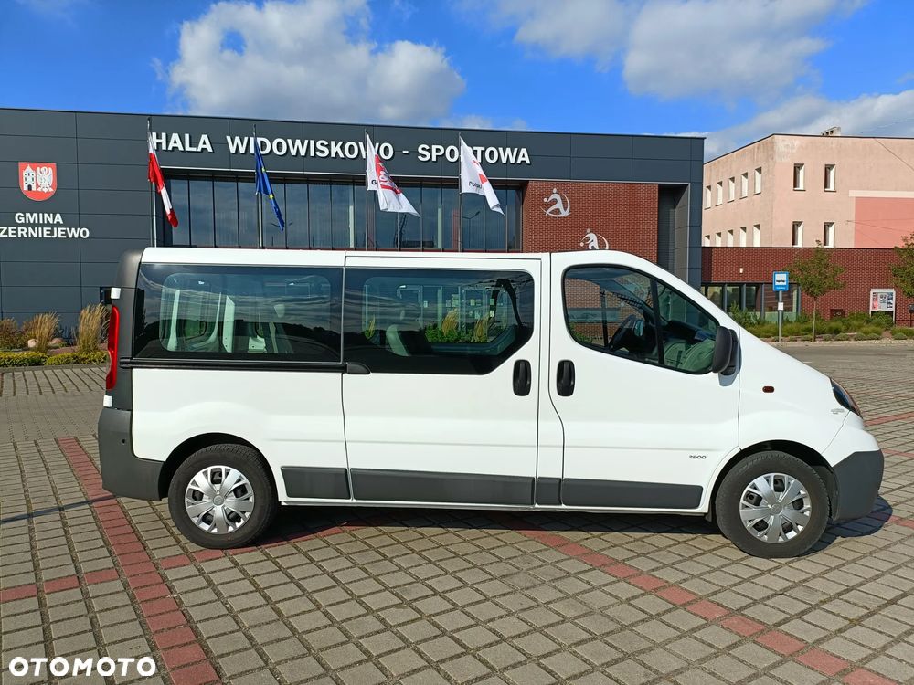 Opel Vivaro - 16