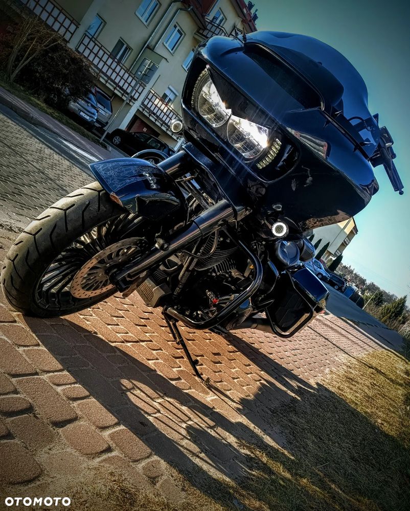 Harley-Davidson Touring Road Glide - 5