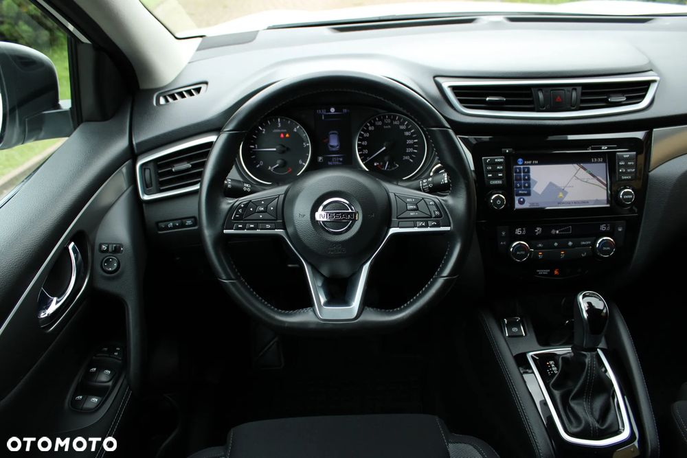 Nissan Qashqai 1.6 DCi N-Connecta Xtronic EU6 - 21
