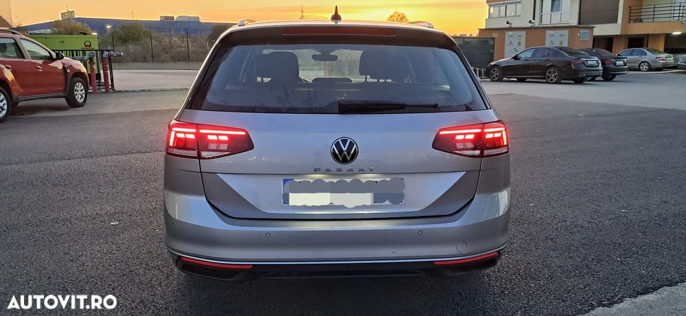 Volkswagen Passat Variant 2.0 TDI DSG (BlueMotion Technology) Comfortline - 28