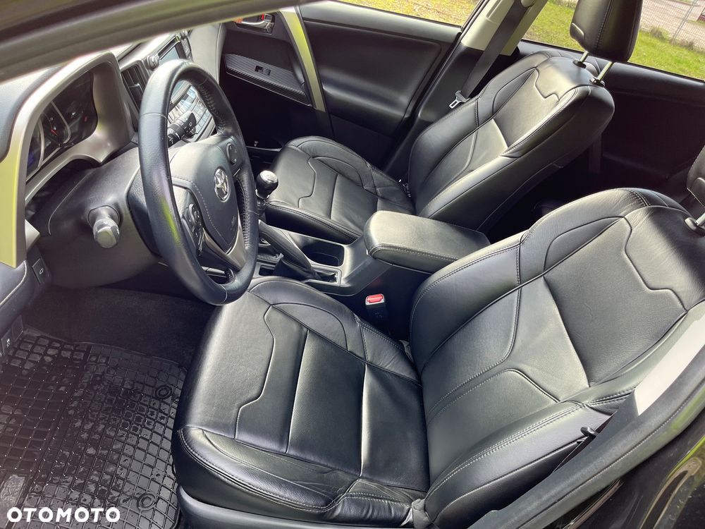 Toyota RAV4 2.0 D-4D 4x4 - 7