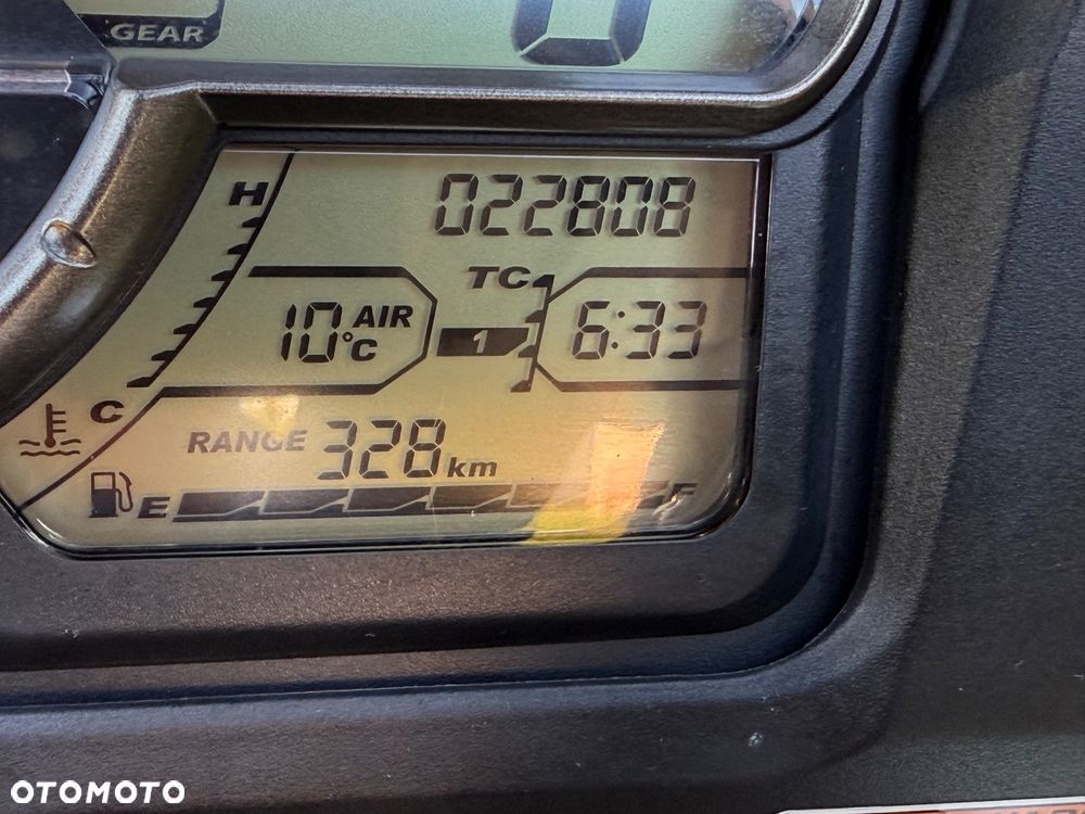 Suzuki DL - 2
