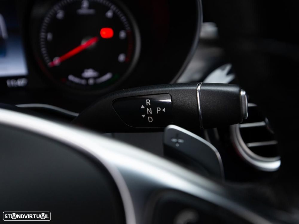 Mercedes-Benz C 300 - 22