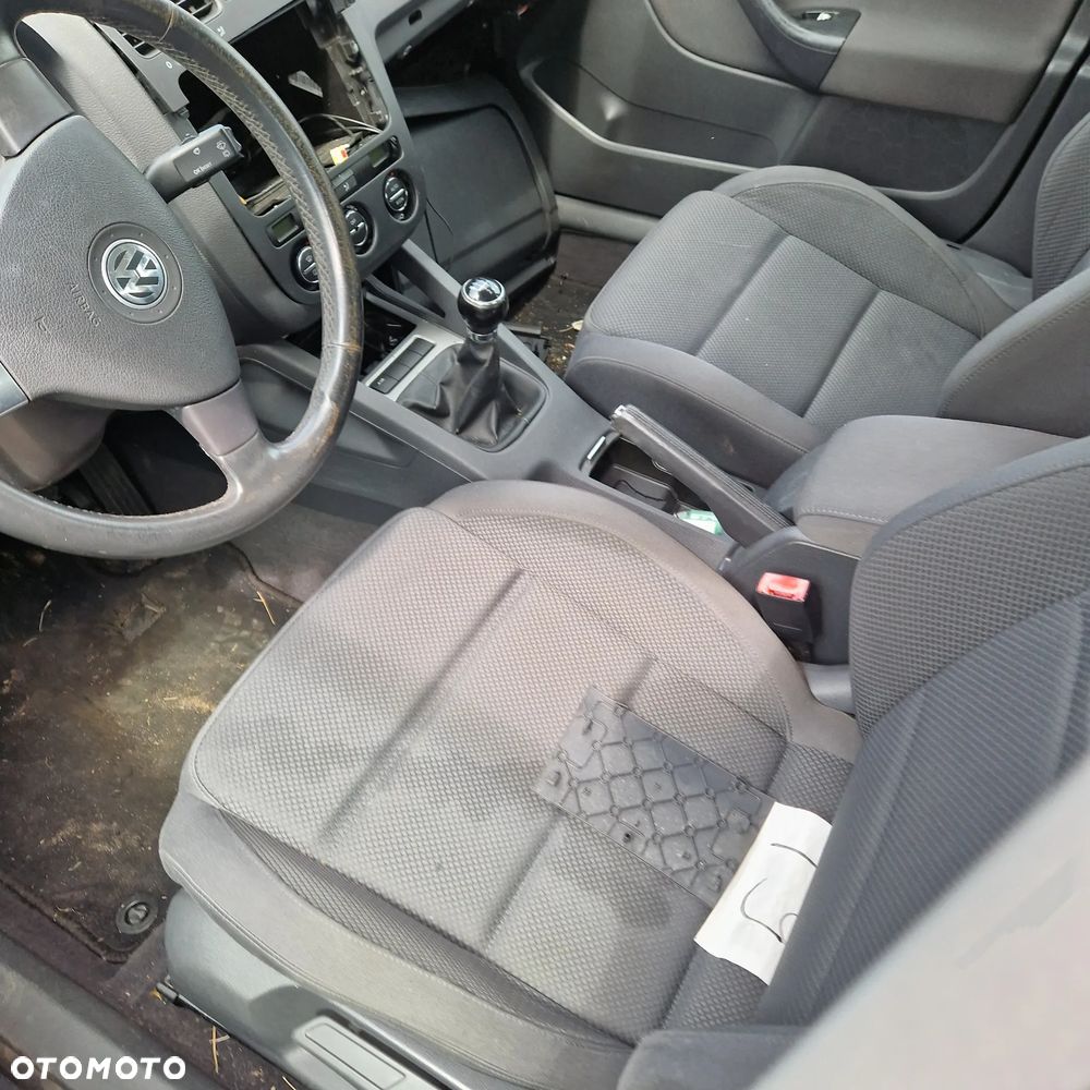 Volkswagen Golf V,  2,0 benz. 110KW, 2004r  kod silnika BLX skrzynia GB- CZĘŚCI - 4