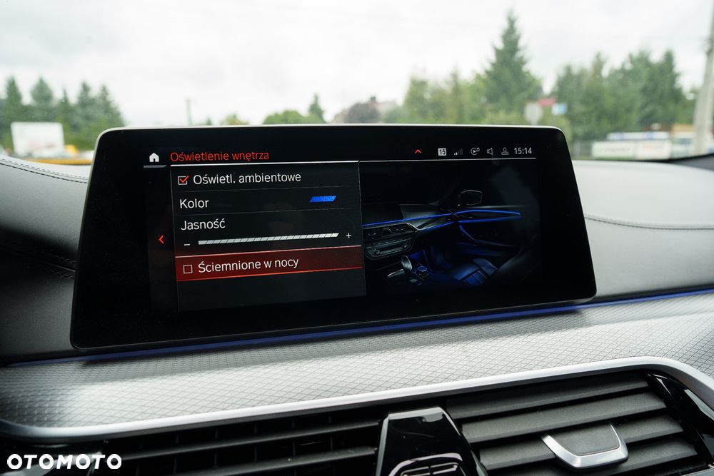 BMW Seria 5 520i M Sport Edition - 22