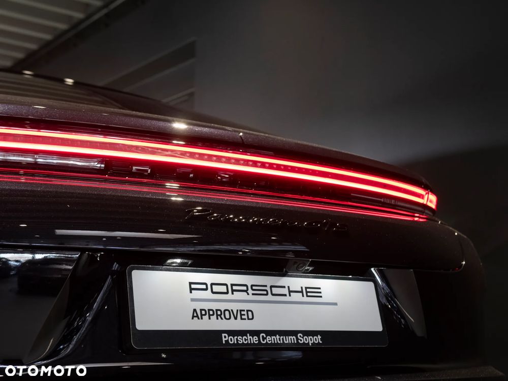 Porsche Panamera - 27