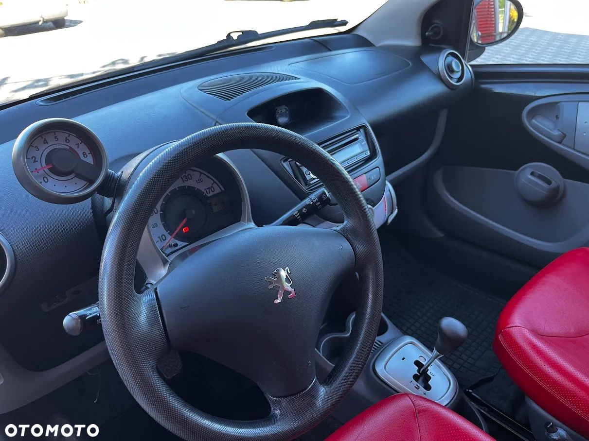 Peugeot 107 1.0 Trendy 2-Tronic - 23