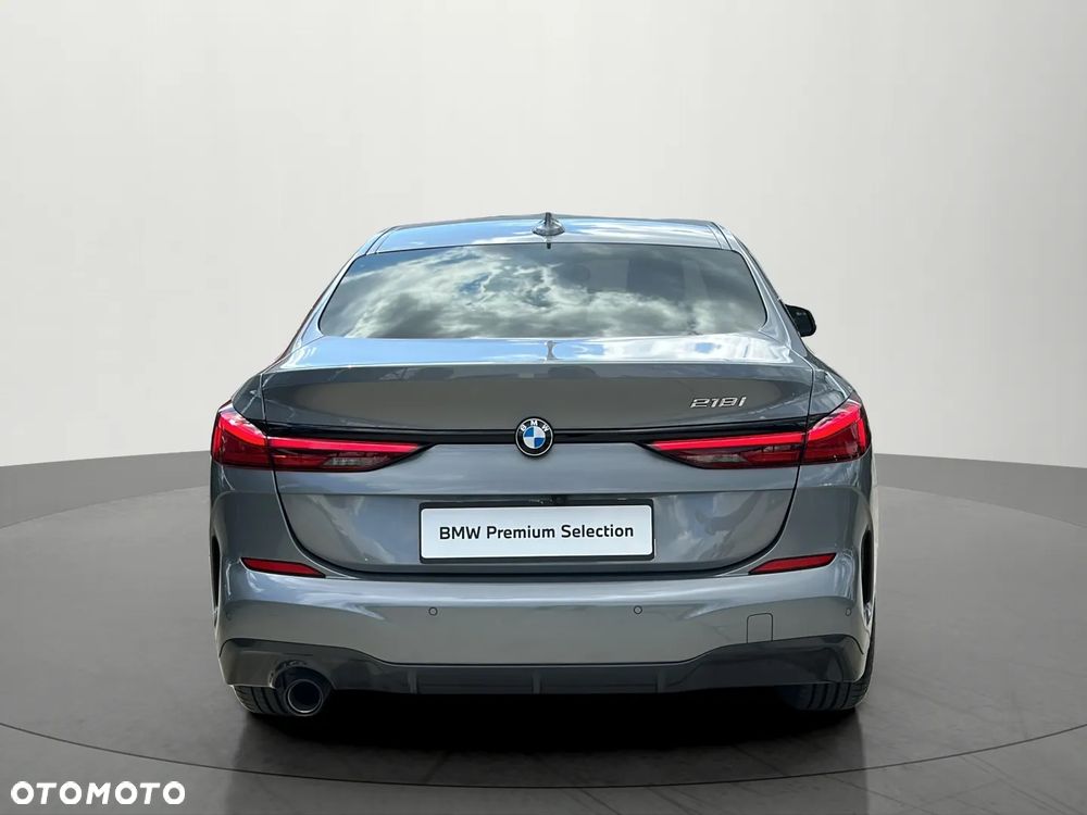 BMW Seria 2 218i - 8