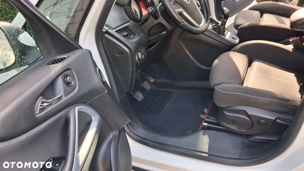 Opel Zafira Tourer 2.0 CDTI Active - 19