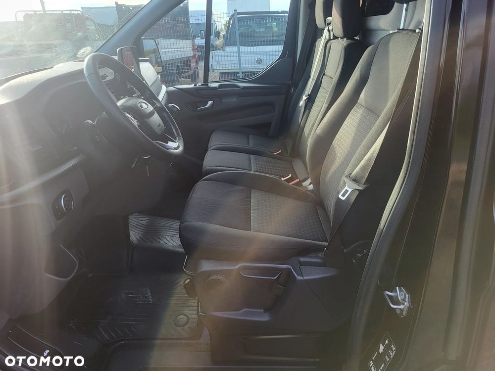 Ford Transit Custom - 31