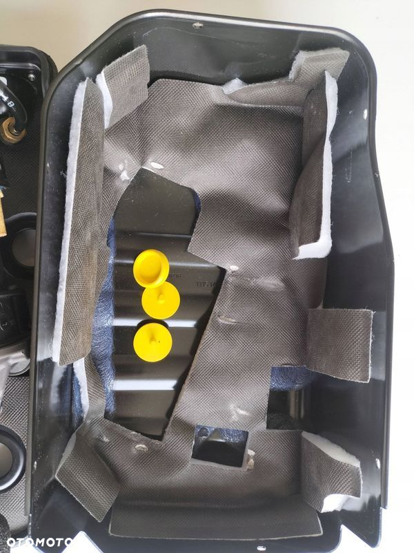 KOMPRESOR ZAWIESZENIA JAGUAR LAND ROVER A2395 2018R - 4