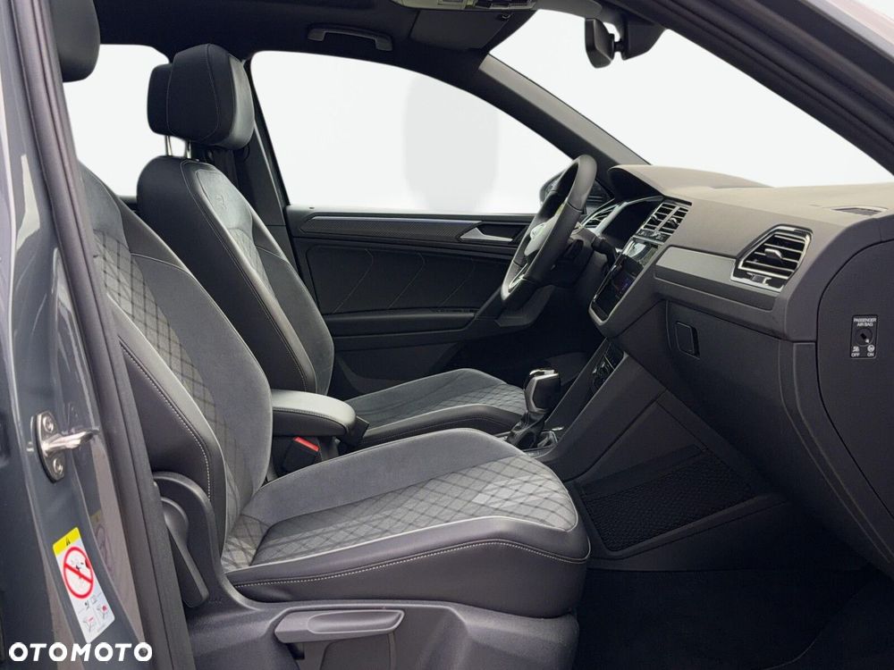 Volkswagen Tiguan 2.0 TDI SCR 4Mot R-Line DSG - 19