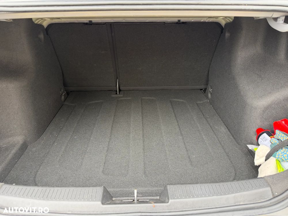 Chevrolet Aveo - 9