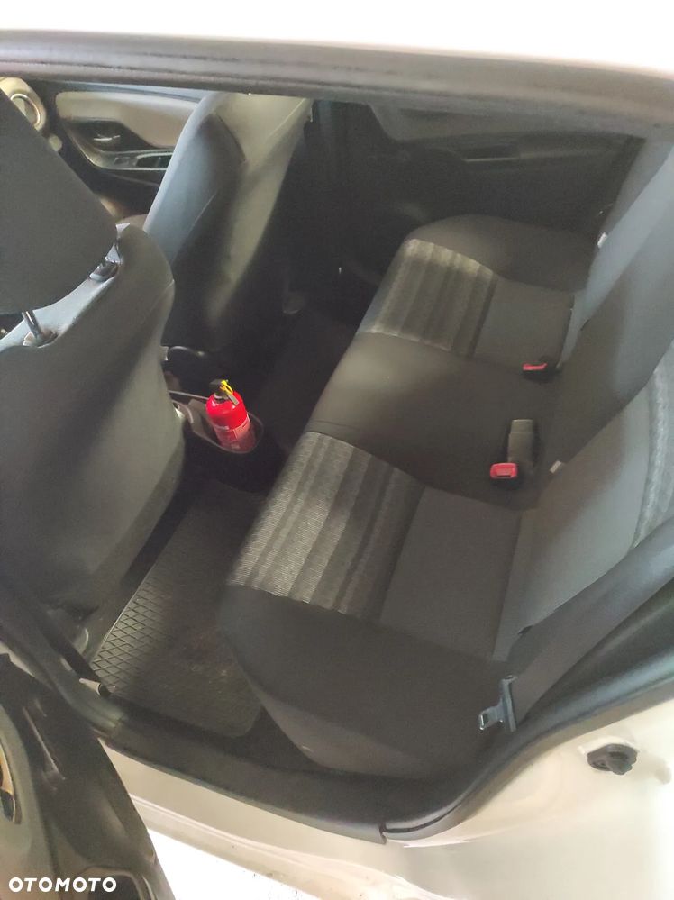 Toyota Yaris 1.33 Active EU6 - 14