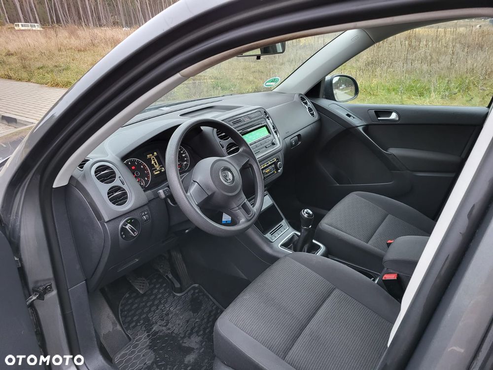 Volkswagen Tiguan - 8