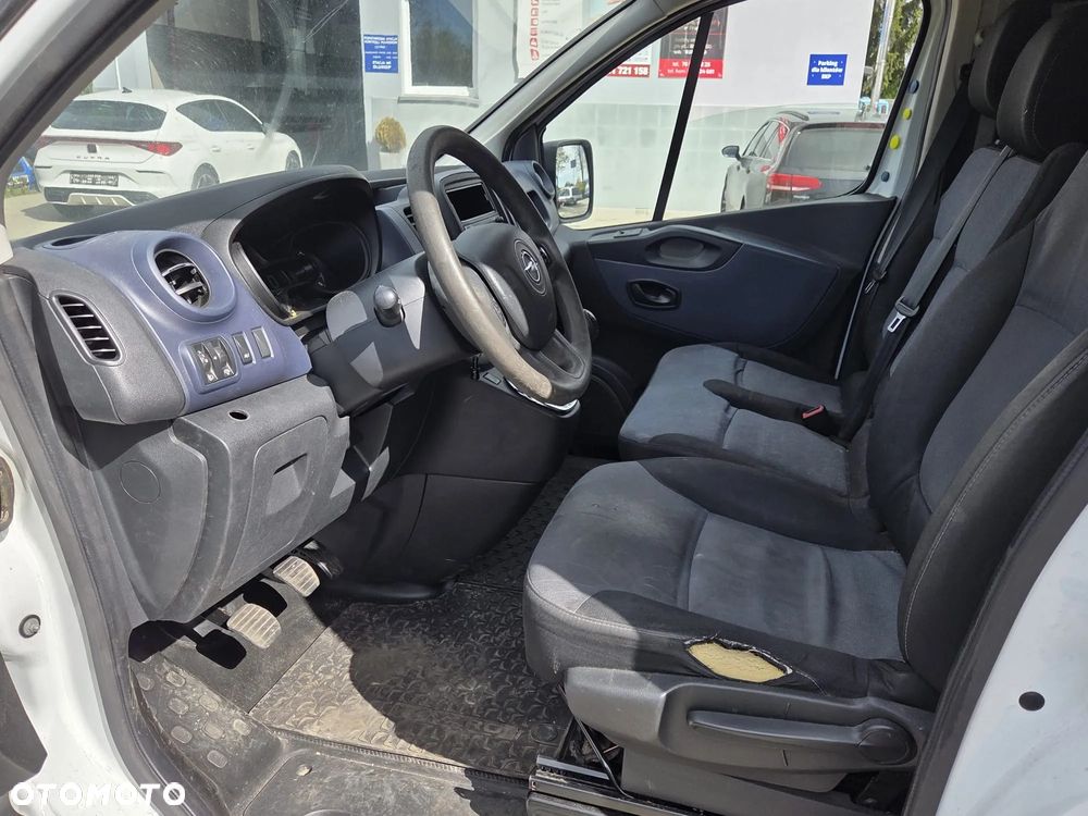 Opel VIVARO - 16