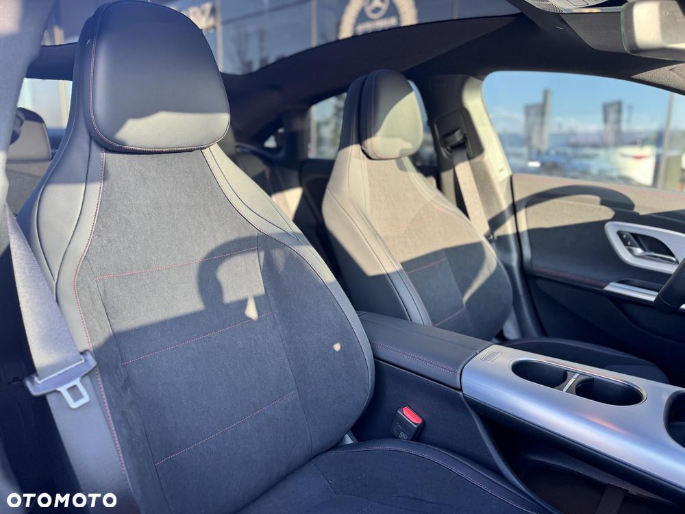Mercedes-Benz CLA 220 4Matic - 9