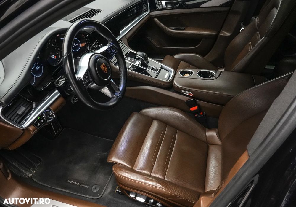 Porsche Panamera 4S Executive - 12