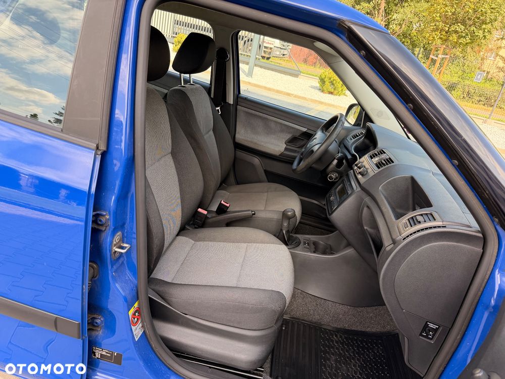 Skoda Fabia 1.2 HTP Ambiente - 9