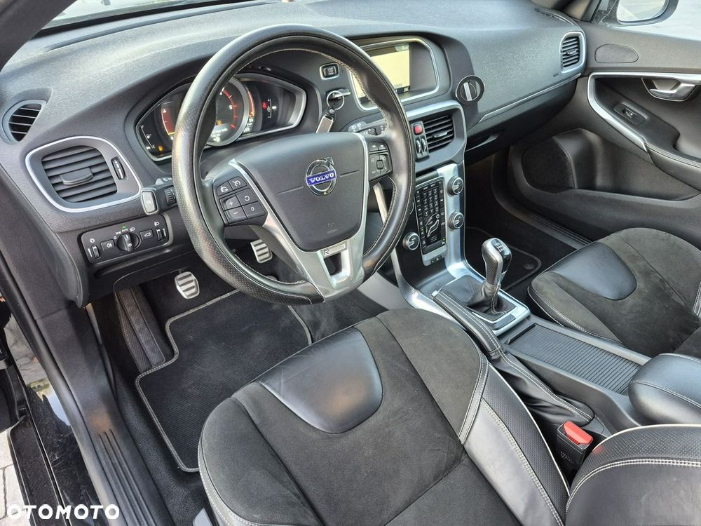 Volvo V40 - 8