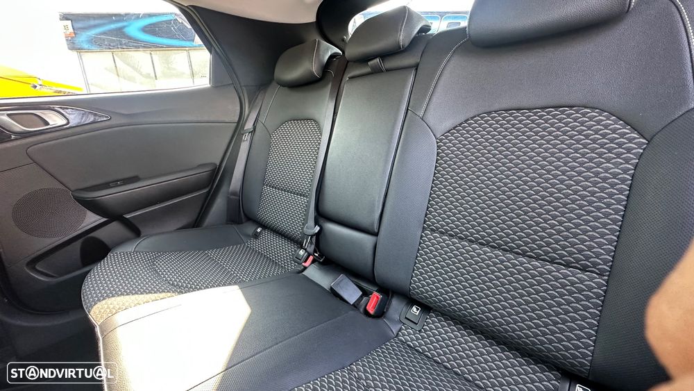 Kia XCeed 1.6 GDi PHEV Drive - 27