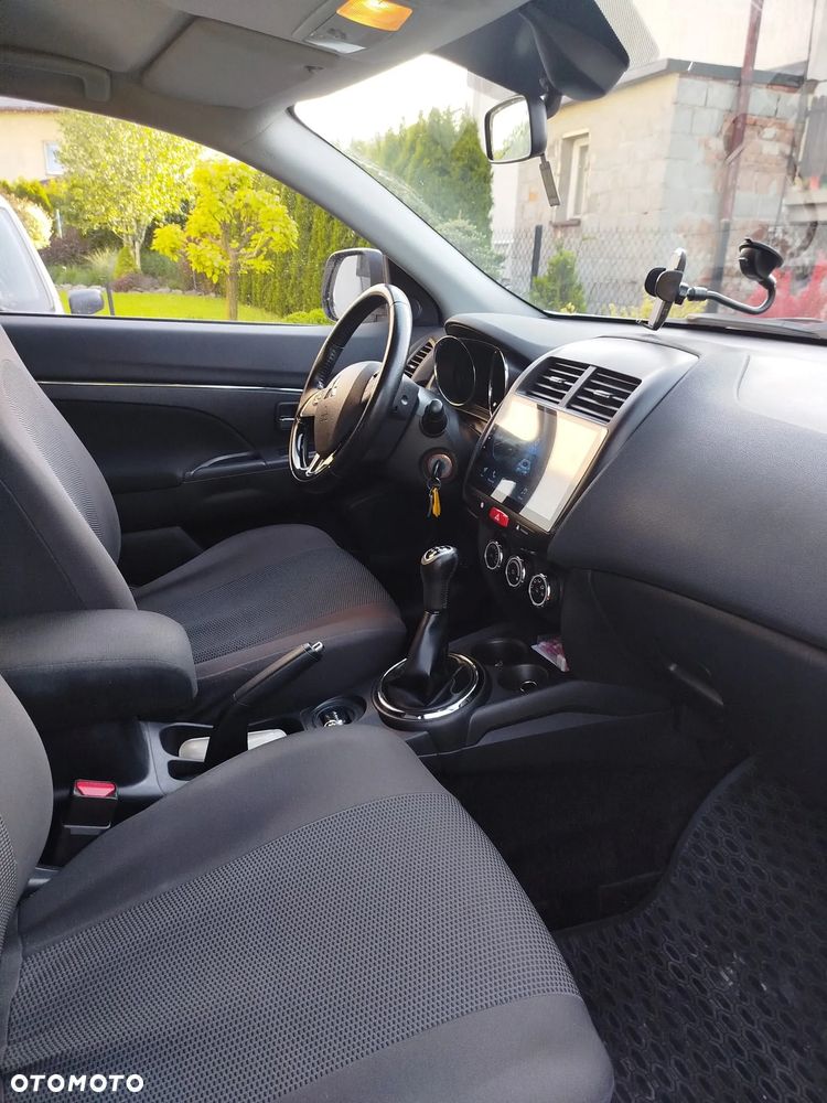 Mitsubishi ASX 1.6 Invite EU6 - 10