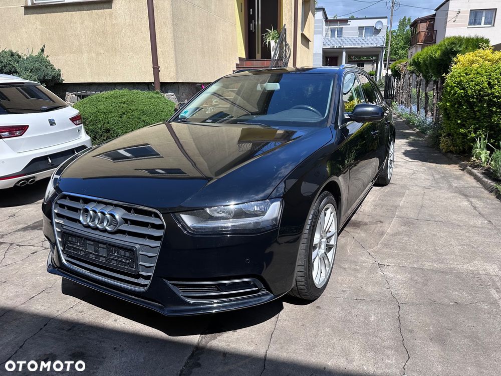 Audi A4 Avant 2.0 TDI DPF clean diesel multitronic Attraction - 13