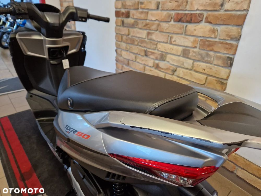 Aprilia SX - 9