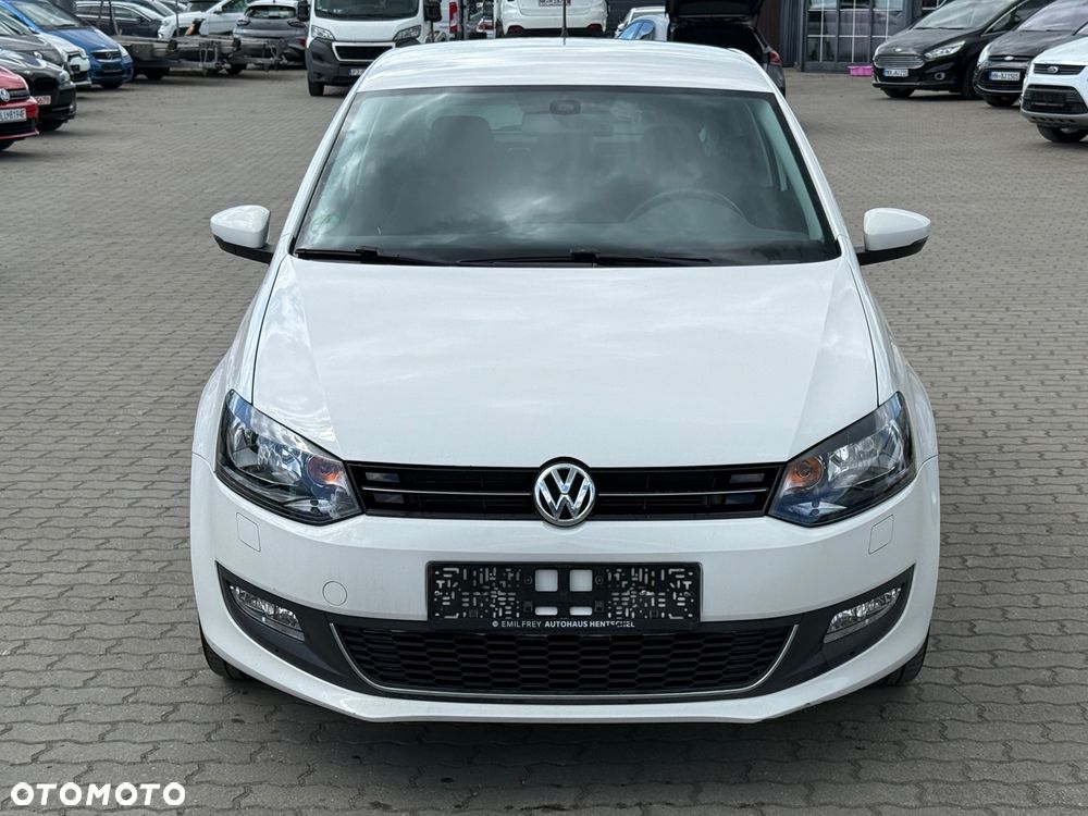 Volkswagen Polo - 2