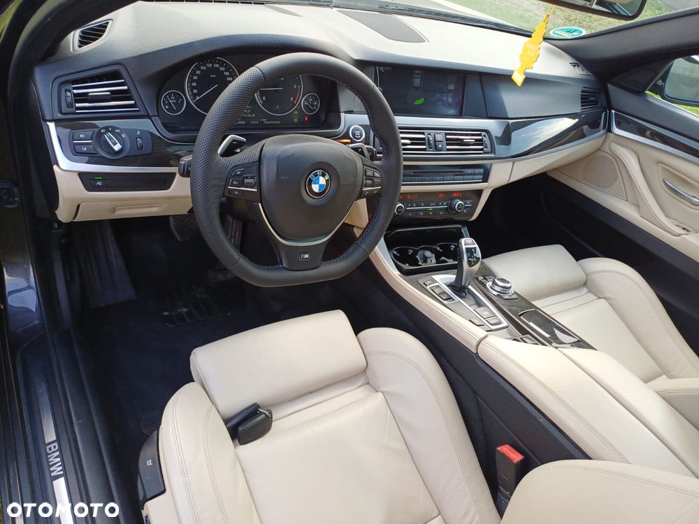 BMW Seria 5 520d - 16