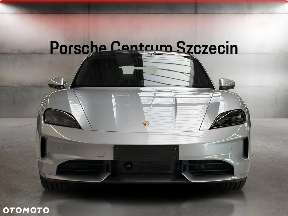 Porsche Taycan 105kWh 4S Performance Plus - 8