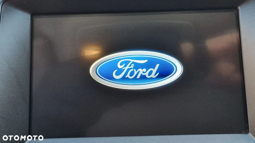 Ford S-Max - 25