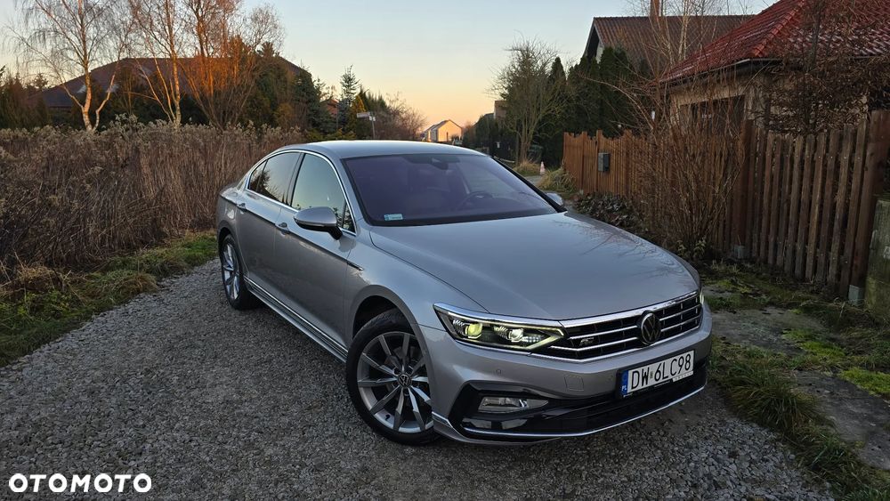 Volkswagen Passat 1.5 TSI EVO Elegance DSG - 1