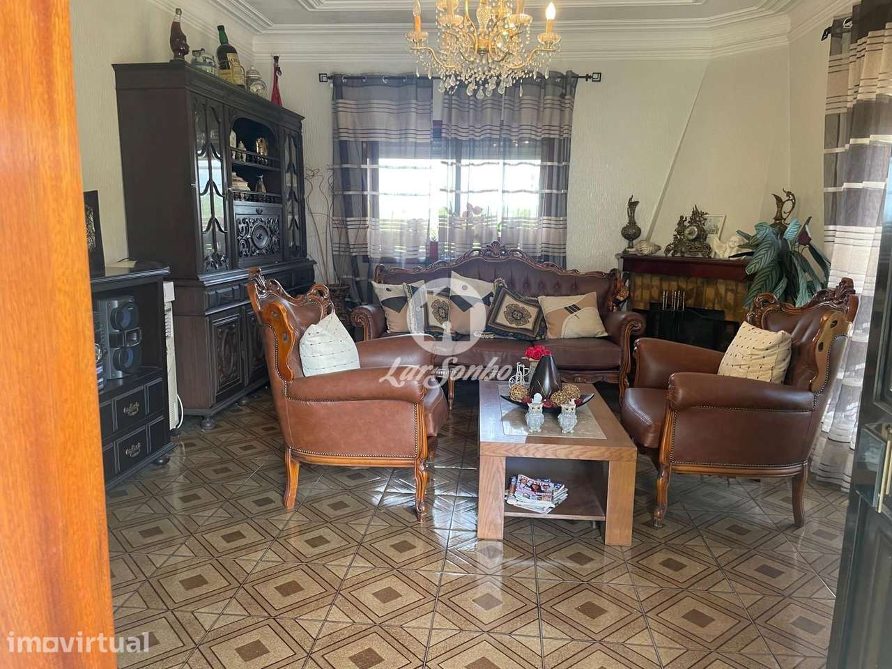 Moradia Bifamiliar T3+T2 em Guidões, Trofa - Grande imagem: 2/10