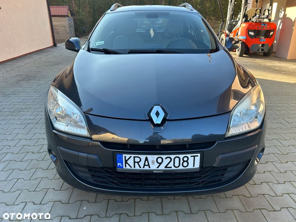 Renault Megane 1.5 dCi Expression - 8