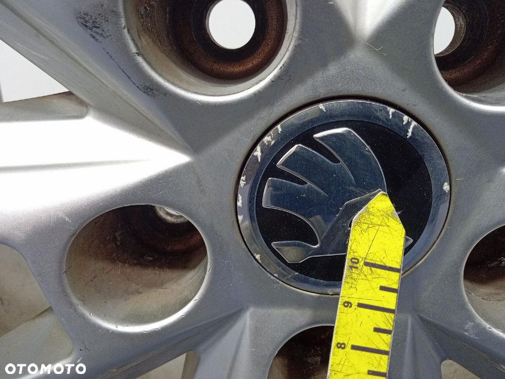 SKODA OCTAVIA III FELGA ALUMINIOWA 7JX17 ET46 5X112 5E3601025E - 11