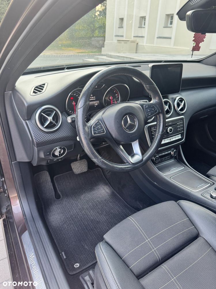 Mercedes-Benz Klasa A 180 d 7G DCT - 18